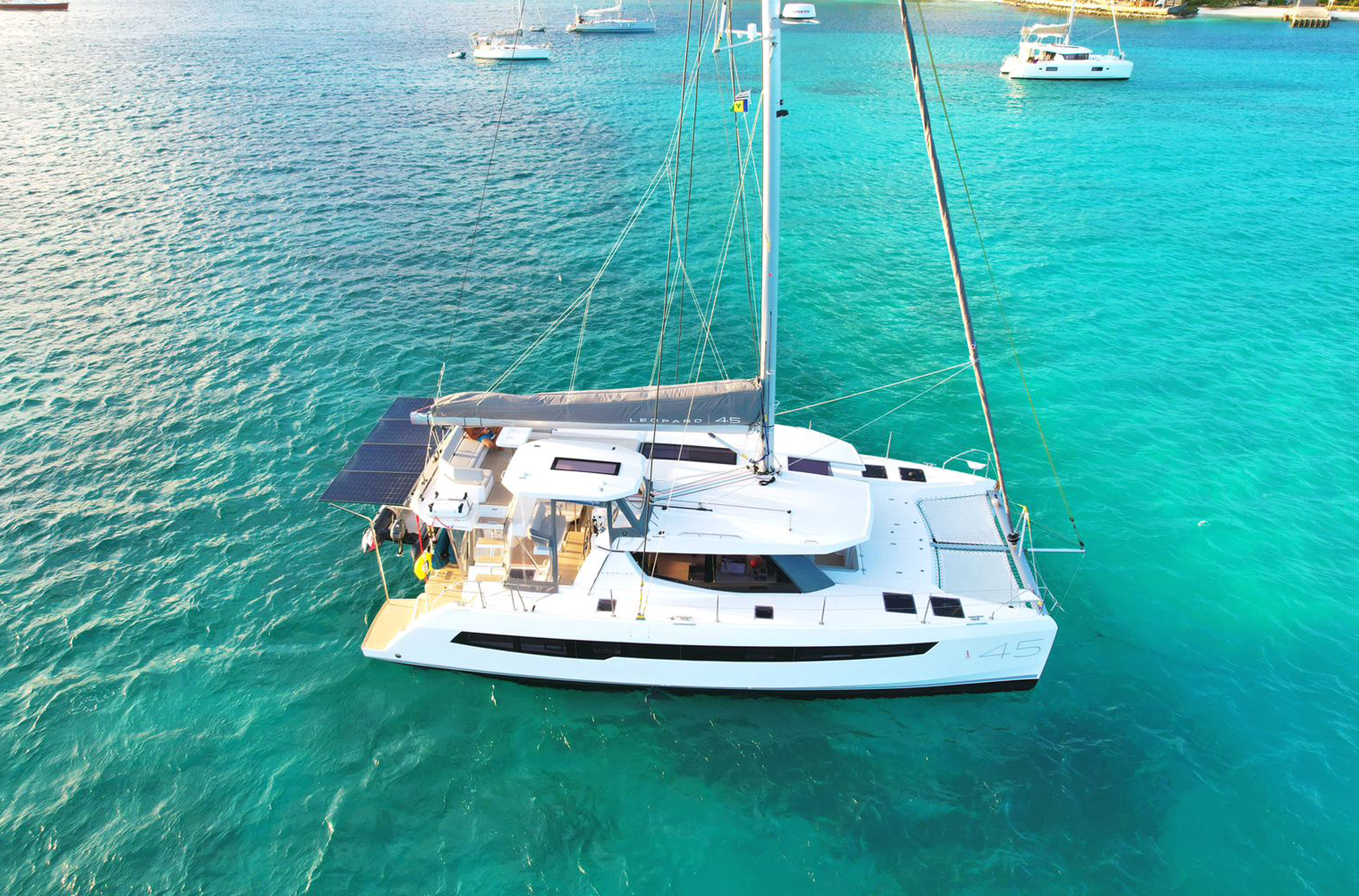 Don't Worry - Boat Charters Sint Maarten - Catamaran Rental SXM